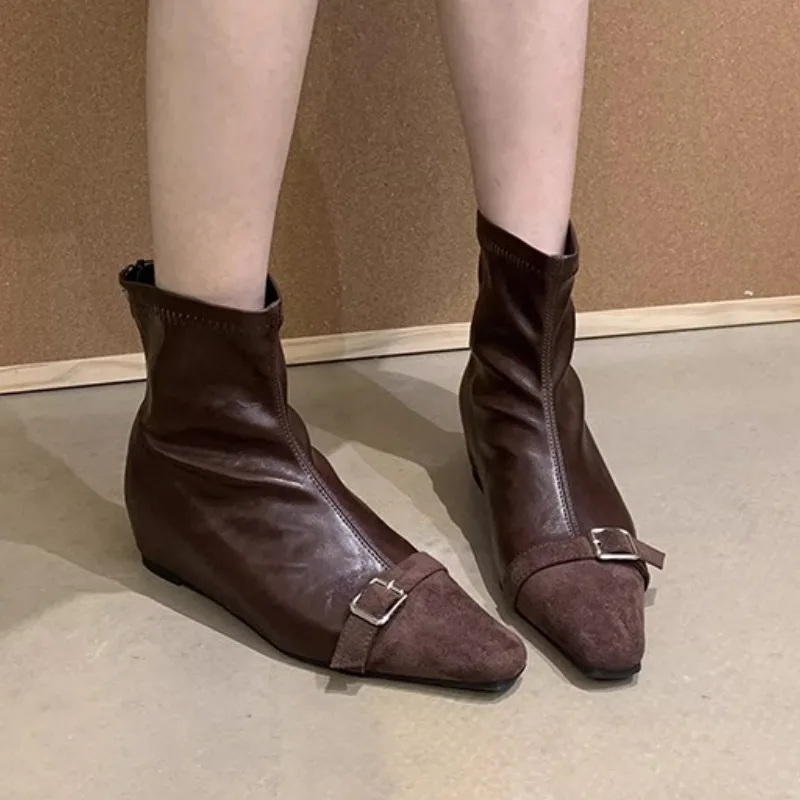 Elegant Ankle Women Boots Flats New Fashion Winter Shoes 2025 Designer Snow Chelsea Gladiator Boots Woman Party Shoes Sexy Botas 
Elegant Ankle Women Boots Flats New Fashion Winter Shoes 2025 Designer Snow Chelsea Gladiator Boots Woman Party Shoes Sexy Botas