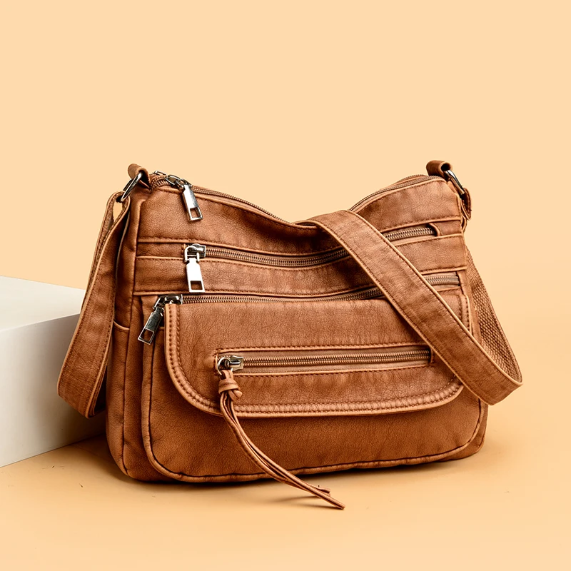 High quality women's crossbody bag, lightweight multi-layer crossbody bag suitable for travel commuters
High quality women's crossbody bag, lightweight multi-layer crossbody bag suitable for travel commuters
