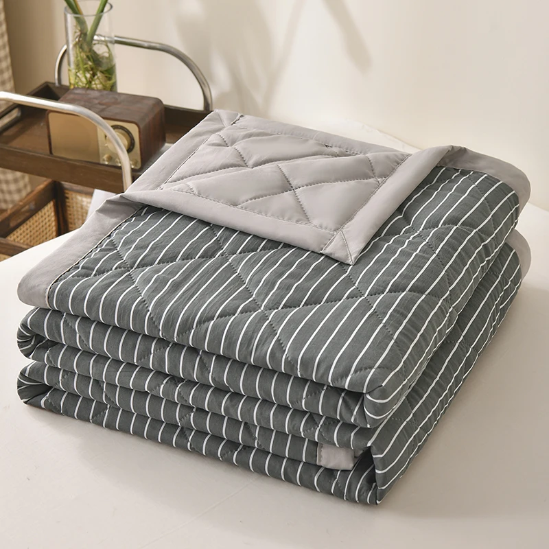 1pc Printed Duvet Summer Blanket Skin-friendly Thin Quilt Air Condition Quilt Home Soft Comforter edredon (No Pillowcase)
1pc Printed Duvet Summer Blanket Skin-friendly Thin Quilt Air Condition Quilt Home Soft Comforter edredon (No Pillowcase)