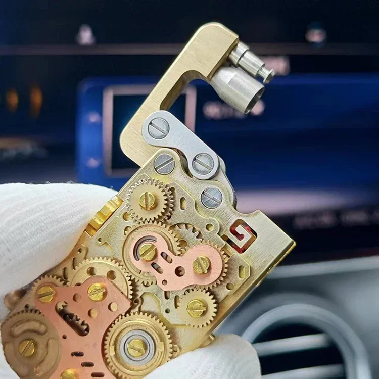 Новая зажигалка для выброса с шестернями, ретро, старомодная, с изображением дракона, персонализированная военная броня, латунная керосиновая зажигалка в стиле панк
Новая зажигалка для выброса с шестернями, ретро, старомодная, с изображением дракона, персонализированная военная броня, латунная керосиновая зажигалка в стиле панк