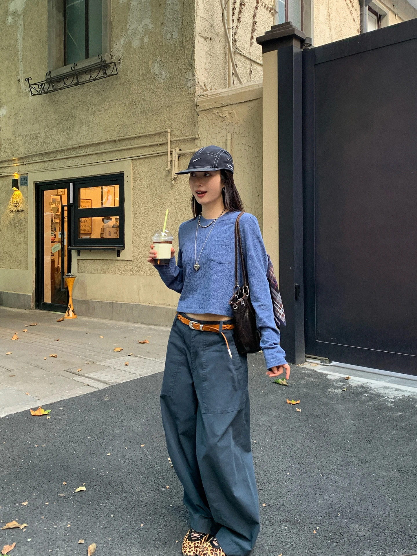 Футболка Blue Bubble Cloth Long Sve, женская повседневная круглая футболка в полоску Ne k, универсальный простой дизайн, высококачественный хлопок, полиэстер...
Футболка Blue Bubble Cloth Long Sve, женская повседневная круглая футболка в полоску Ne k, универсальный простой дизайн, высококачественный хлопок, полиэстер...