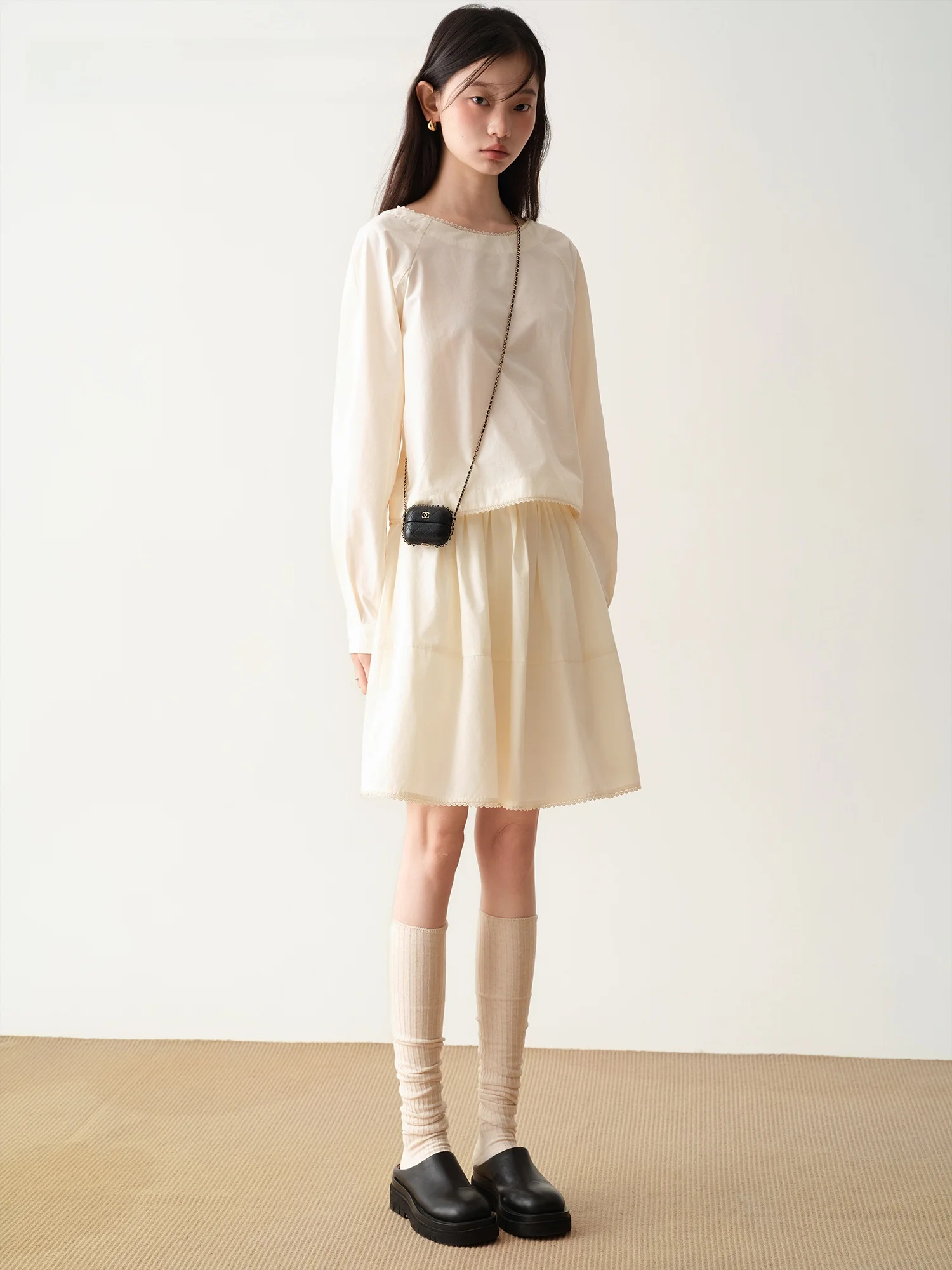 Babymoon Elastic Sve Irt и комплект юбки, женский комплект оригинального дизайна, свободный крой из смеси хлопка и полиэстера, красивая деталь
Babymoon Elastic Sve Irt и комплект юбки, женский комплект оригинального дизайна, свободный крой из смеси хлопка и полиэстера, красивая деталь