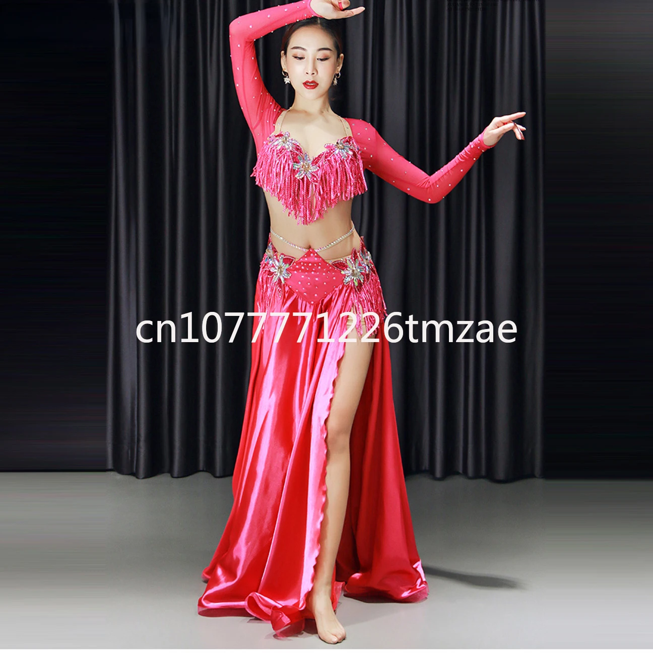 Carnival Bra Long Skirt Suit Performance Wear Sexy New Women Oriental Dancing Dress Top Belly Dance Hip Scarf
Carnival Bra Long Skirt Suit Performance Wear Sexy New Women Oriental Dancing Dress Top Belly Dance Hip Scarf