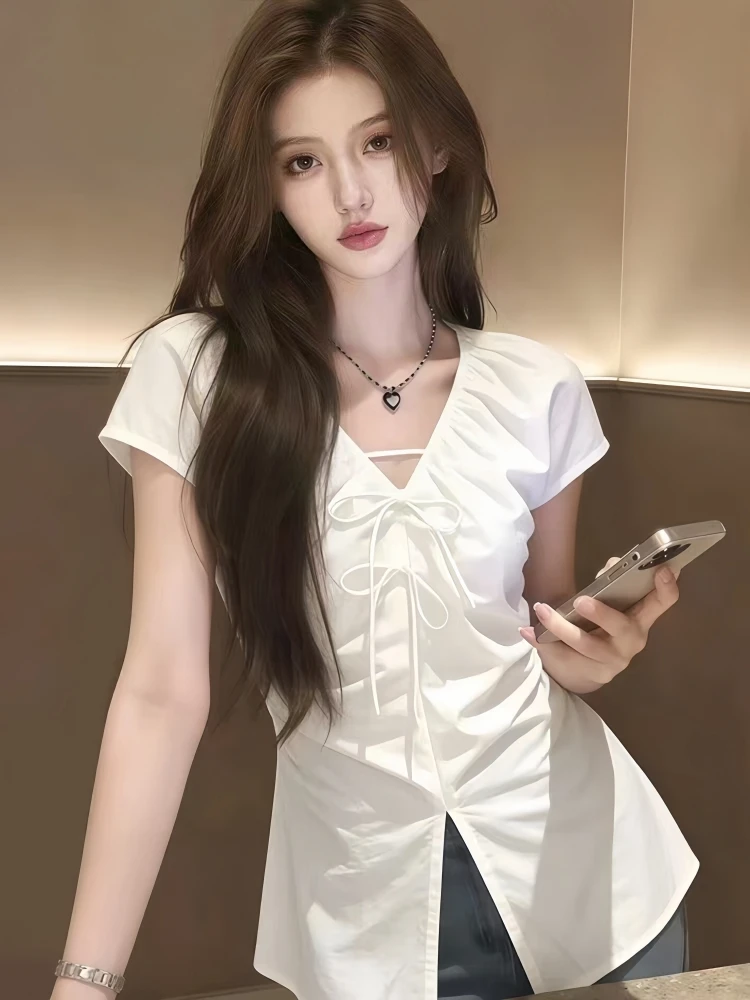 White V-Neck Short Sleeve Shirt Women's Style 2026 New Summer Elegant Lady's Top Cotton Polyester Blend Comfortable Fit
White V-Neck Short Sleeve Shirt Women's Style 2026 New Summer Elegant Lady's Top Cotton Polyester Blend Comfortable Fit