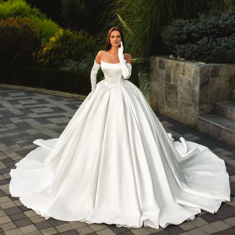 Eightree Princess A-Line Wedding Dresses 2026 Strapless Gloves Sleeveless Bridal Dress Formal Wedding Ball Prom Gowns Customized
Eightree Princess A-Line Wedding Dresses 2026 Strapless Gloves Sleeveless Bridal Dress Formal Wedding Ball Prom Gowns Customized