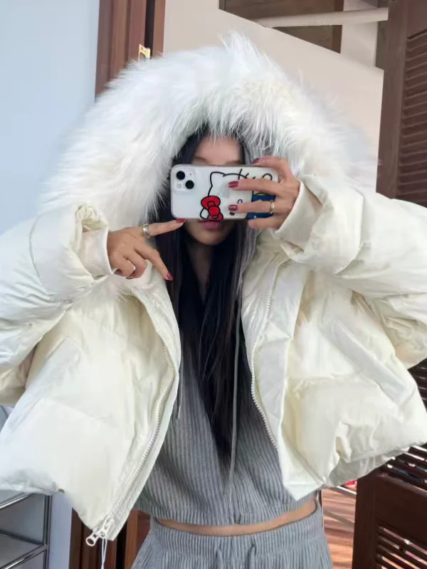 Faionable Hooded Cotton Jaet Women's Winter New Loose Design Long Sve Warm Bread Sle Coat with Large Fur Collar
Faionable Hooded Cotton Jaet Women's Winter New Loose Design Long Sve Warm Bread Sle Coat with Large Fur Collar
