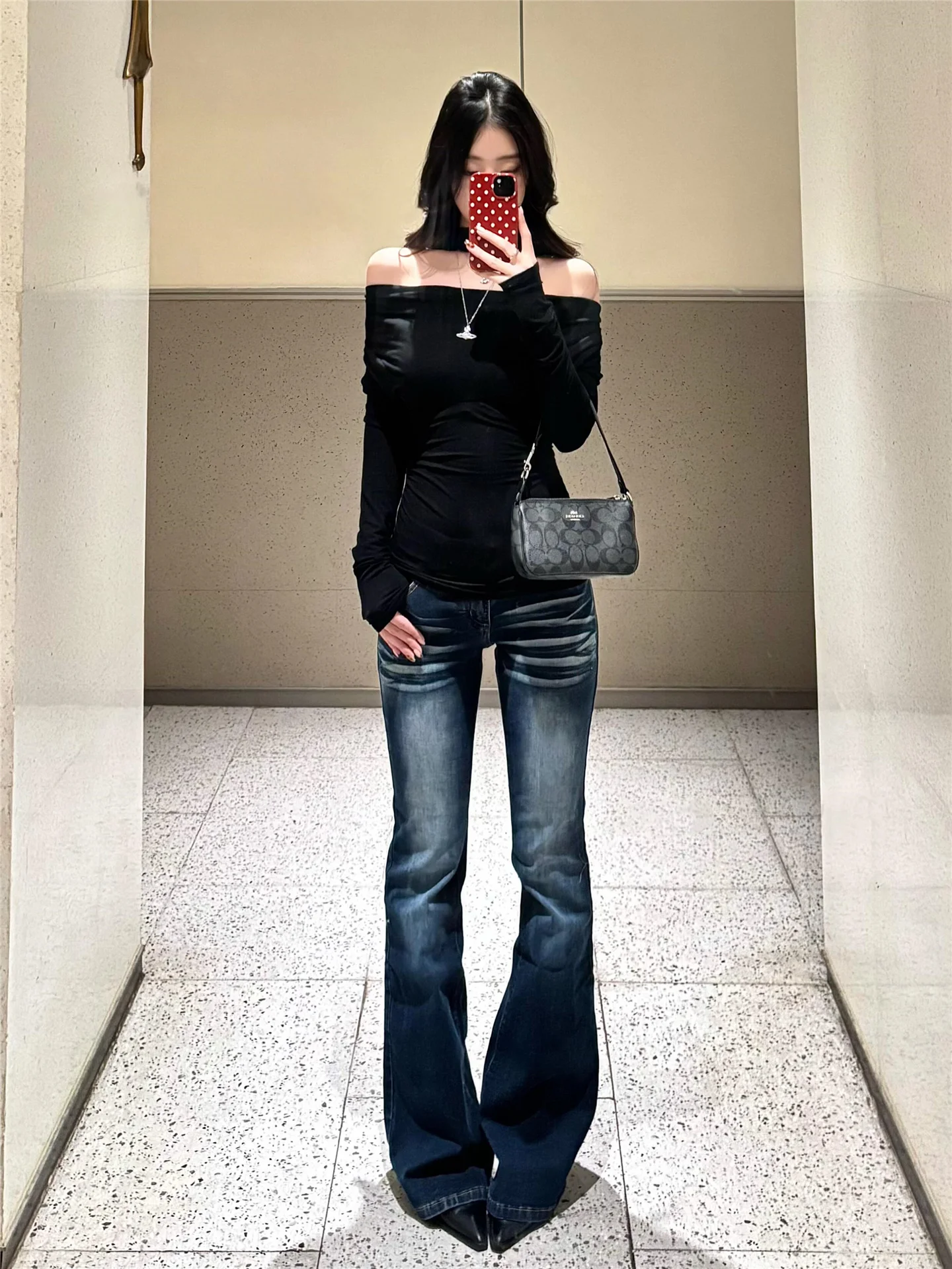 Extended Length High Waist Bell Bottom Jeans Women's Slimming Distressed Versatile Design Floor Length Casual Cotton Blend
Extended Length High Waist Bell Bottom Jeans Women's Slimming Distressed Versatile Design Floor Length Casual Cotton Blend