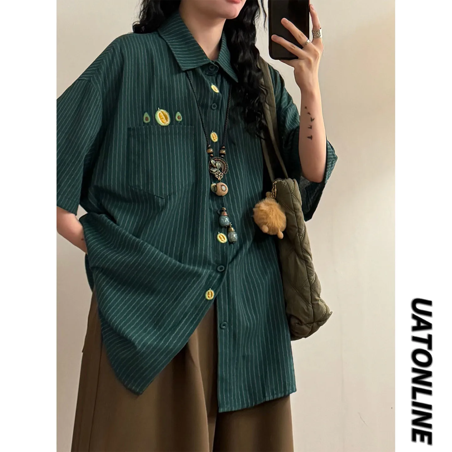 UATONLINE2026 Summer Retro Style Women's Short Sleeve Shirt with Avocado Embroidery Couple's Top Loose Fit Breathable Cotton
UATONLINE2026 Summer Retro Style Women's Short Sleeve Shirt with Avocado Embroidery Couple's Top Loose Fit Breathable Cotton