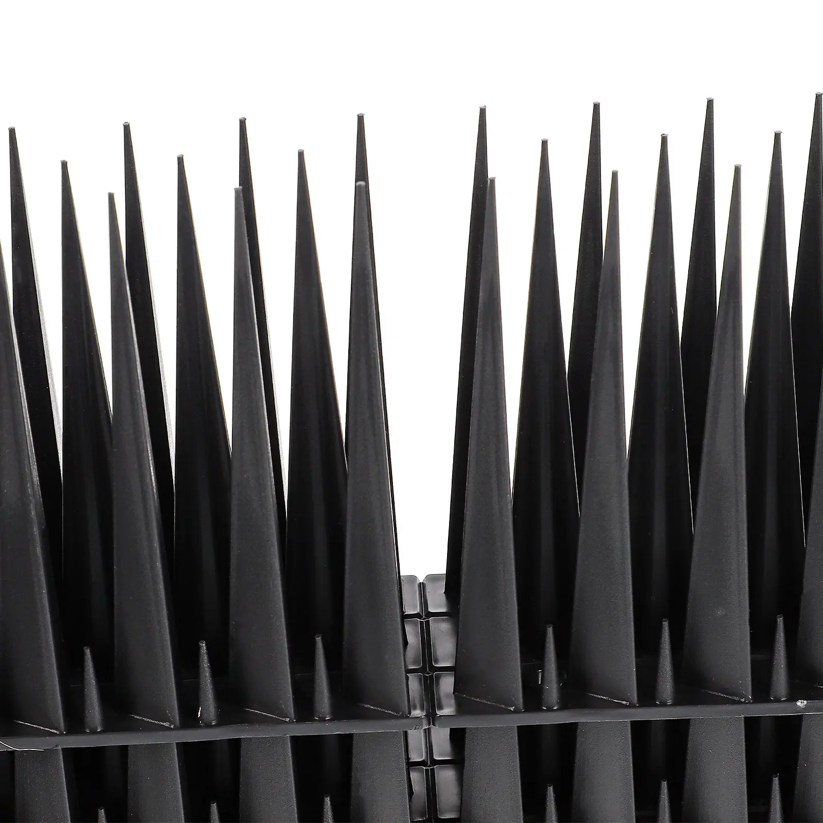 3Pcs Bird Spike Plastic Fence Spikes Black Pigeon Prevention Tool High-Density Repellent Strips for Roofs Chimneys Gazebos
3Pcs Bird Spike Plastic Fence Spikes Black Pigeon Prevention Tool High-Density Repellent Strips for Roofs Chimneys Gazebos