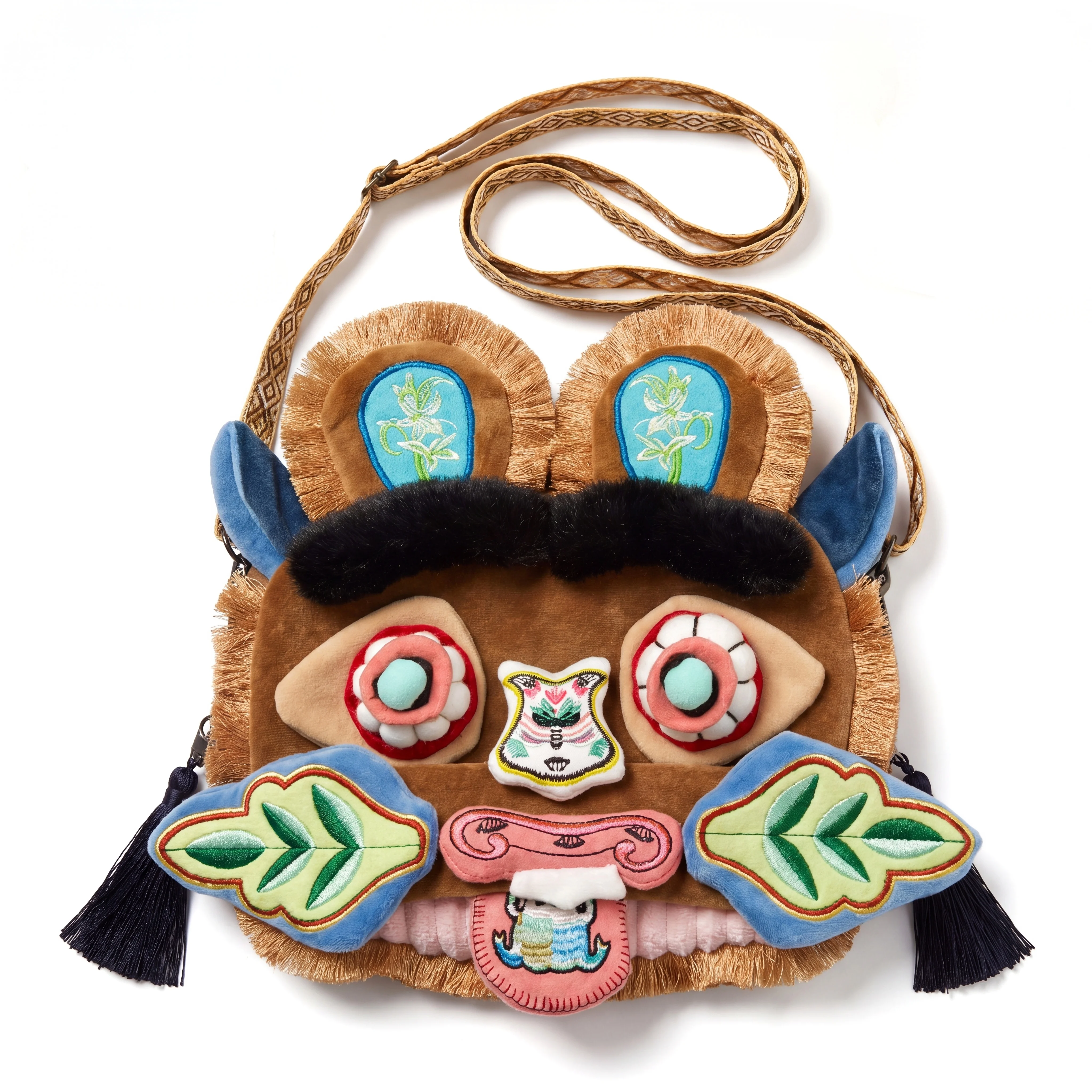 Tiger Head Crossbody Bag,chinese Embroidered Folk Art Shoulder Purse, 3D Cartoon Animal Sling Bag for Women Kids
Tiger Head Crossbody Bag,chinese Embroidered Folk Art Shoulder Purse, 3D Cartoon Animal Sling Bag for Women Kids