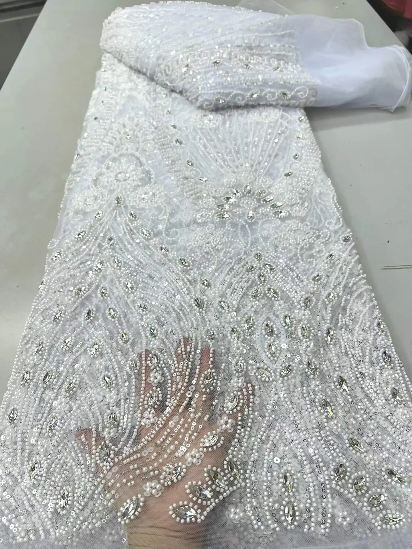 2026 High-quality African Nigerian Elegant 3D Embroidered Fabric French Tulle Lace Fabric With Sequin For Party Wedding
2026 High-quality African Nigerian Elegant 3D Embroidered Fabric French Tulle Lace Fabric With Sequin For Party Wedding