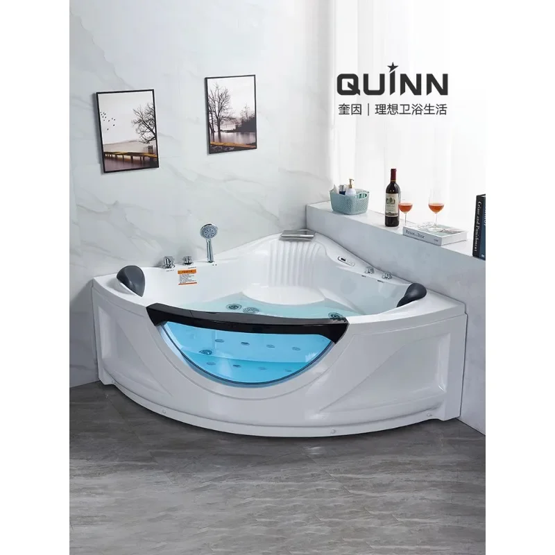 High-end home adult fan-shaped large glass jacuzz couples double fun bath triangle tub.
High-end home adult fan-shaped large glass jacuzz couples double fun bath triangle tub.