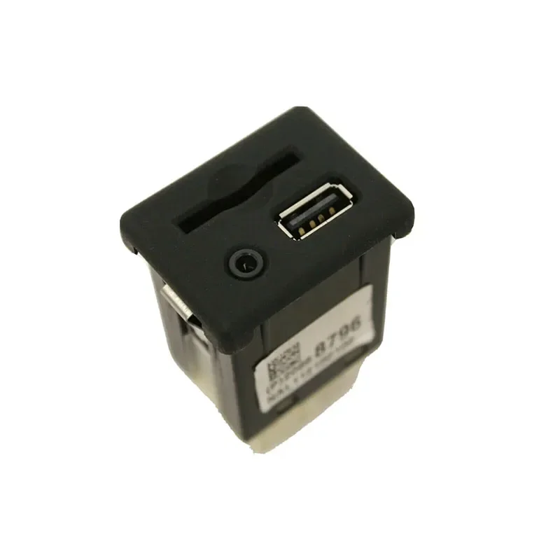 New For Vauxhall Insignia & Zafira C USB SD Card + Aux Socket 20868796 20868796 3.5MM LINE-IN CONNECTOR ADAPTER
New For Vauxhall Insignia & Zafira C USB SD Card + Aux Socket 20868796 20868796 3.5MM LINE-IN CONNECTOR ADAPTER