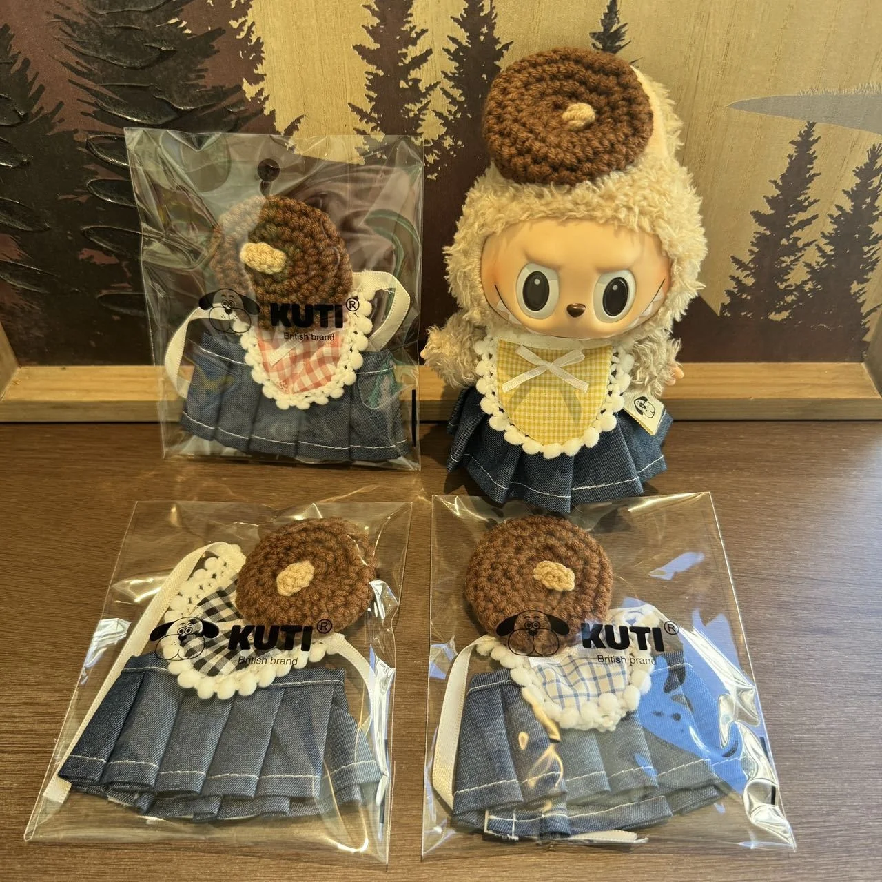 For LabubuFirst And Second Generation Doll Pendants, Boll Clothes, Brown Hats, Checked Aprons, Denim Skirts
For LabubuFirst And Second Generation Doll Pendants, Boll Clothes, Brown Hats, Checked Aprons, Denim Skirts