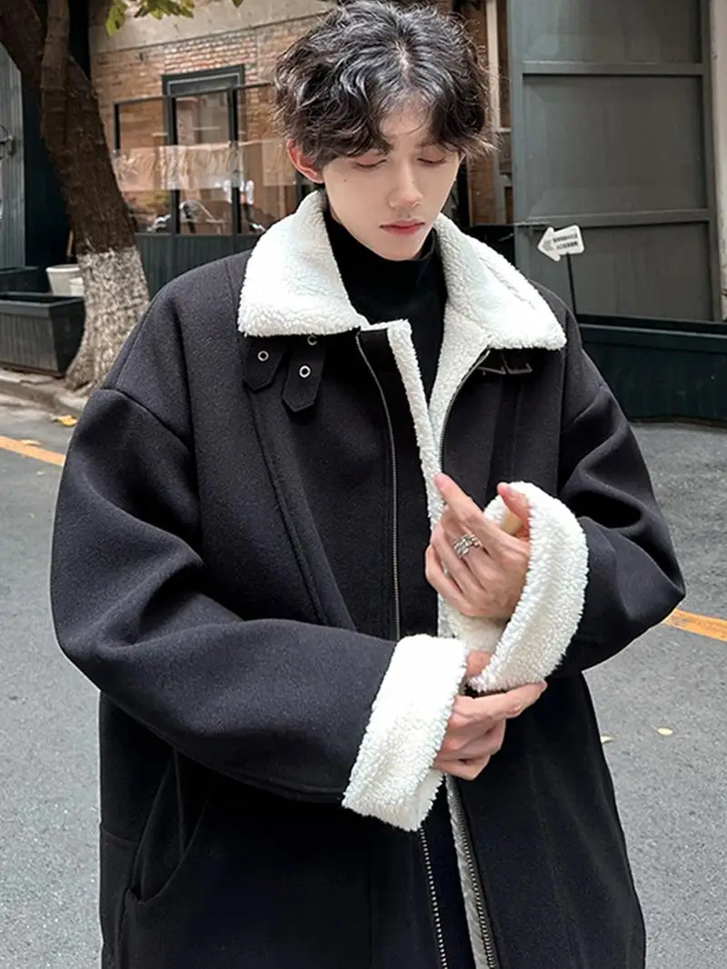 Мужская утепленная хлопковая куртка с подкладкой из овечьей шерсти, в корейском стиле, зимняя, теплая, повседневная, модная, с металлическим декором, молодежная, популярная
Мужская утепленная хлопковая куртка с подкладкой из овечьей шерсти, в корейском стиле, зимняя, теплая, повседневная, модная, с металлическим декором, молодежная, популярная