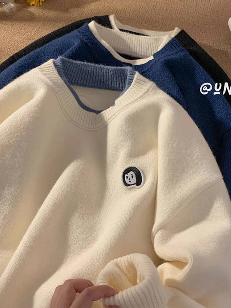 Мужской вязаный свитер с вышивкой, осенне-зимний, повседневный, свободного кроя, с круглым вырезом, с длинными рукавами
Мужской вязаный свитер с вышивкой, осенне-зимний, повседневный, свободного кроя, с круглым вырезом, с длинными рукавами