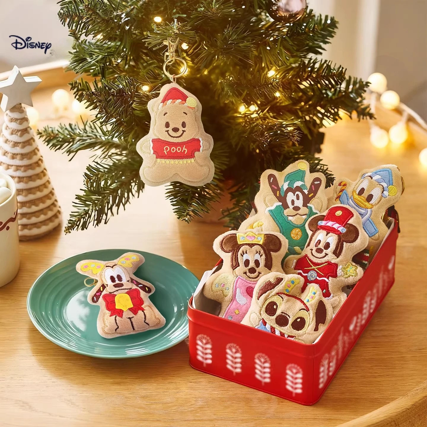 Disney Christmas Gingerbread Man Plush Keychain, Cute Holiday Decor Gift, Festive Xmas Stocking Stuffer Charm Ornament
Disney Christmas Gingerbread Man Plush Keychain, Cute Holiday Decor Gift, Festive Xmas Stocking Stuffer Charm Ornament