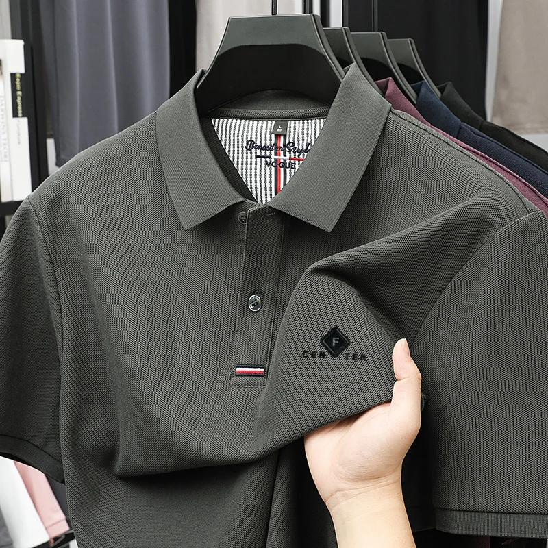 100% cotton high-end fashionable solid color polo shirt T-shirt for men summer new style embossed casual breathable short top
100% cotton high-end fashionable solid color polo shirt T-shirt for men summer new style embossed casual breathable short top