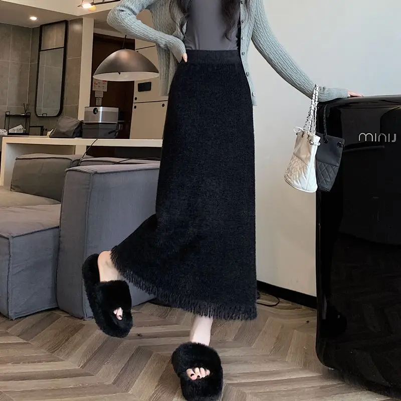 Knitted Skirts Women Elegant Tassel Autumn Winter Temperament Female Korean Style High Waist All-match Cozy Simple Vintage E2104
Knitted Skirts Women Elegant Tassel Autumn Winter Temperament Female Korean Style High Waist All-match Cozy Simple Vintage E2104