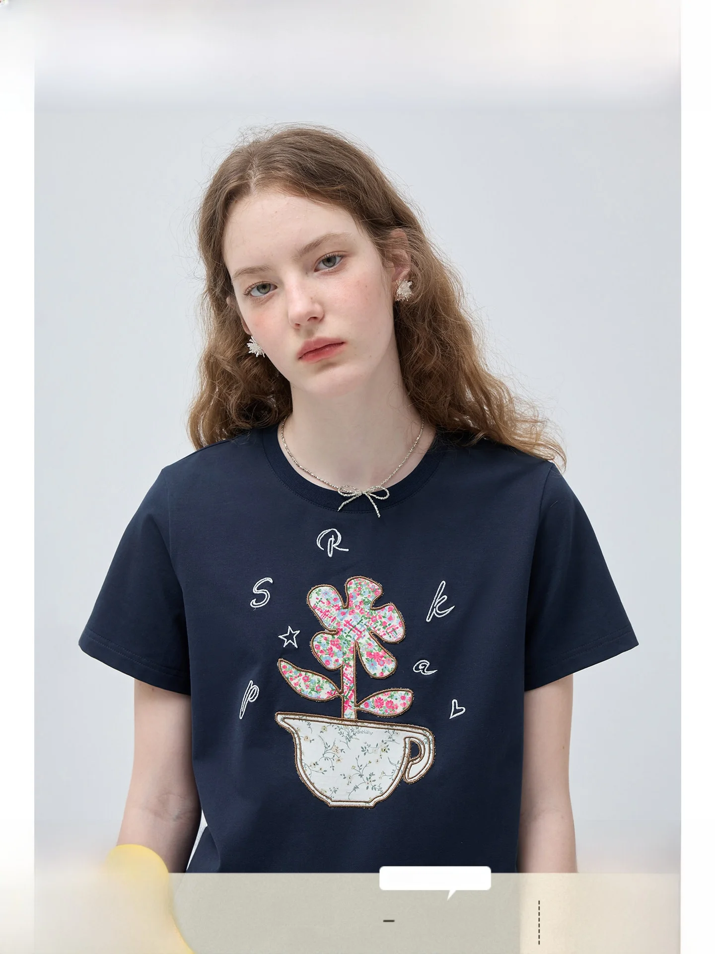 plus Size round Neck Short Sleeve T-Shirt Women's Commute Style Korean Loose Fit Breathable Printed Summer Top for plus Size
plus Size round Neck Short Sleeve T-Shirt Women's Commute Style Korean Loose Fit Breathable Printed Summer Top for plus Size