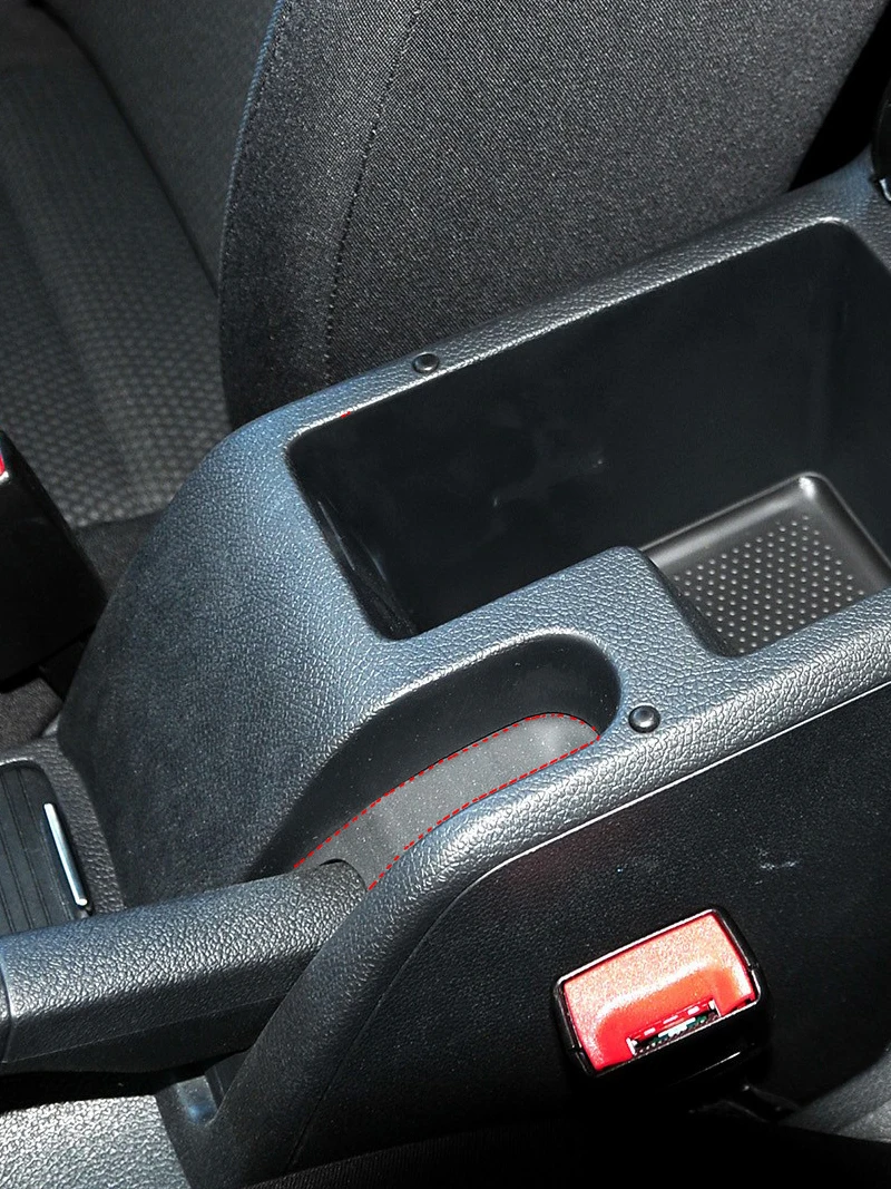 Interior Handbrake Pull Lever Roller Blind Dust Cover Trim 1KD713187 For VW Golf 5 6 GTI R32 Jetta A5 MK5 GLI Eos Scirocco
Interior Handbrake Pull Lever Roller Blind Dust Cover Trim 1KD713187 For VW Golf 5 6 GTI R32 Jetta A5 MK5 GLI Eos Scirocco