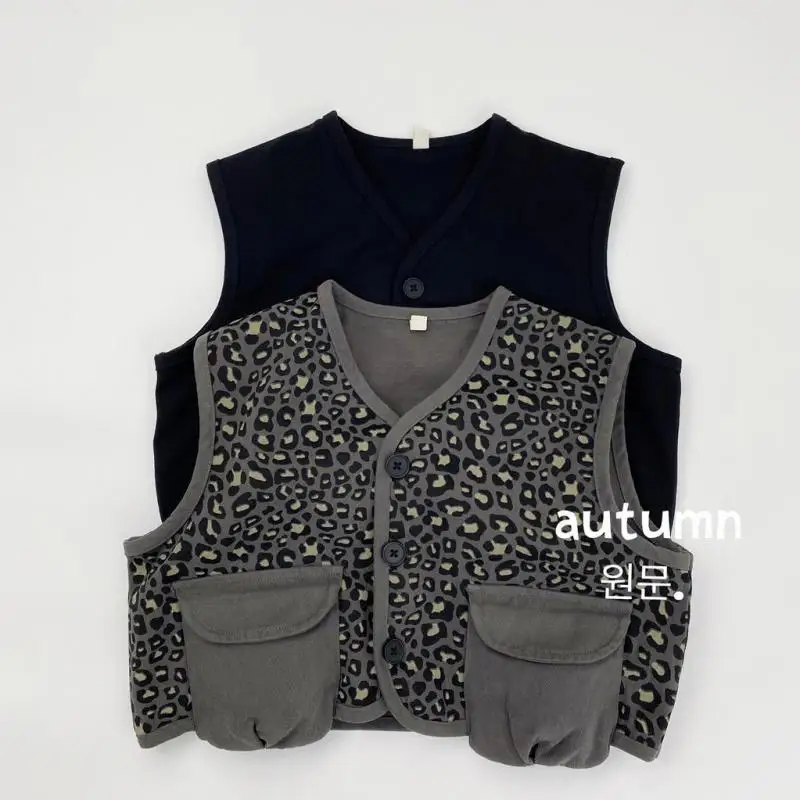 2025 Autumn New Children Sleeveless Leopard Print Vest Boys Vintage Coat Cotton Baby Girls Casual Vest Jacket Kids Clothes
2025 Autumn New Children Sleeveless Leopard Print Vest Boys Vintage Coat Cotton Baby Girls Casual Vest Jacket Kids Clothes