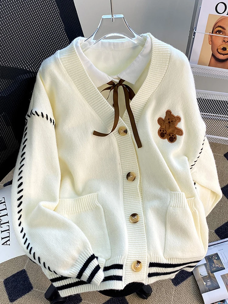 Cute Bear Print Cardigan Women Autumn Casual Long Sleeve Knitted Sweaters Female Korean Fashion Sweet Cute Preppy Style Knitwear
Cute Bear Print Cardigan Women Autumn Casual Long Sleeve Knitted Sweaters Female Korean Fashion Sweet Cute Preppy Style Knitwear