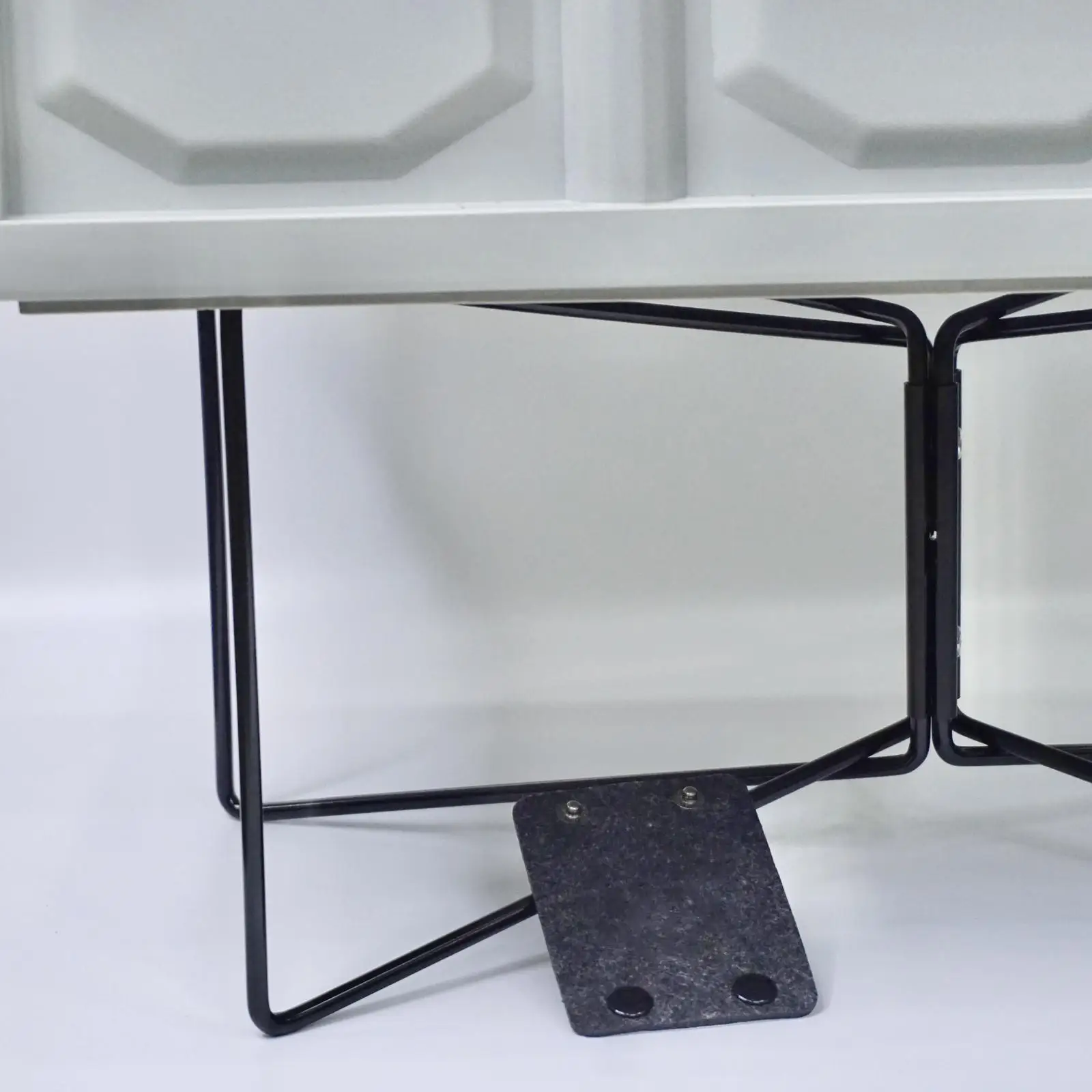 Foldable Cooling Stand, Luggage Rack with Handle Cover Heavy Duty Foldable Stand
Foldable Cooling Stand, Luggage Rack with Handle Cover Heavy Duty Foldable Stand