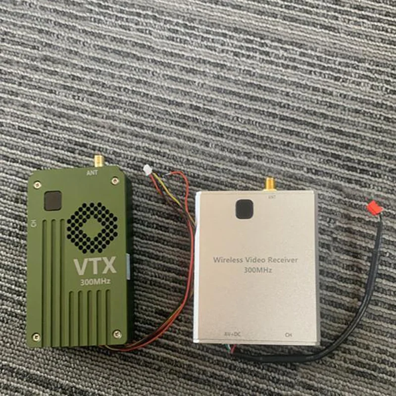 1.3Ghz 8W High-Power Video for Drones Long Range 40km LOS Video Image Transmission Transmitter/Receiver VRX-A12I
1.3Ghz 8W High-Power Video for Drones Long Range 40km LOS Video Image Transmission Transmitter/Receiver VRX-A12I