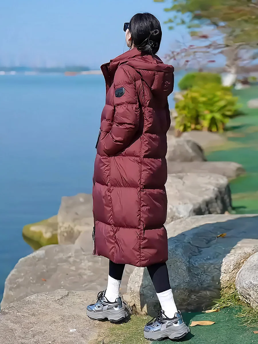 Новая зимняя модная повседневная роскошная удлиненная белая куртка-пуховик с капюшоном до колен для женщин, трендовая теплая верхняя одежда
Новая зимняя модная повседневная роскошная удлиненная белая куртка-пуховик с капюшоном до колен для женщин, трендовая теплая верхняя одежда