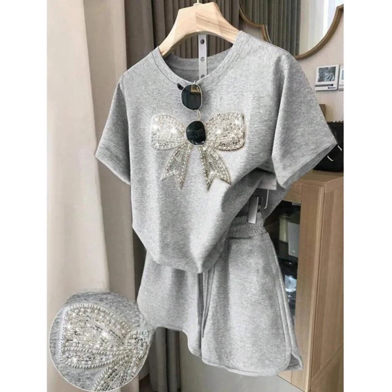 New S 6724 Summer Casual Glitter Embroidery T-irt Set Seven Sve Length Autumn Season Apparel Men's Casual Sportswear
New S 6724 Summer Casual Glitter Embroidery T-irt Set Seven Sve Length Autumn Season Apparel Men's Casual Sportswear