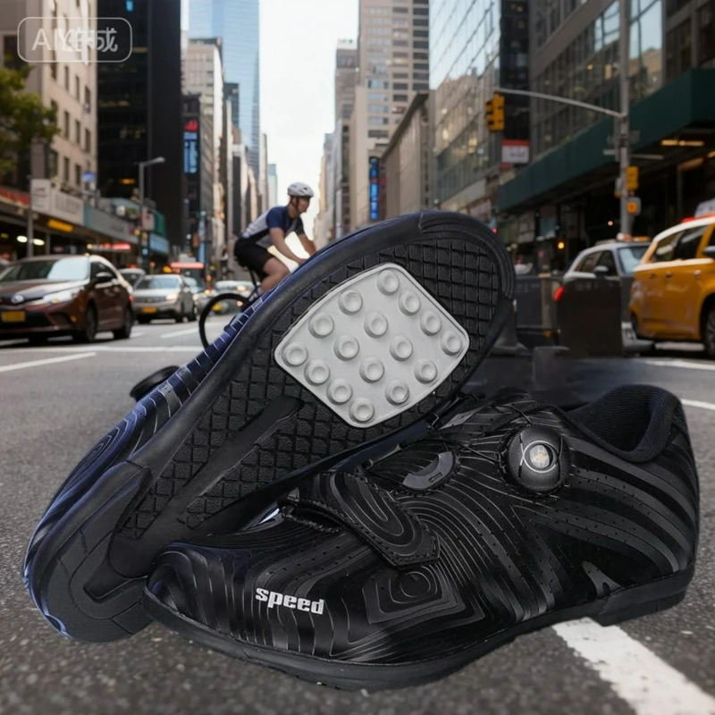 Велосипедные кроссовки, дышащая обувь для горного велосипеда, мужская и женская обувь для езды на дорожном велосипеде, спортивная обувь для шоссейного велосипеда, велосипедная обувь с педалью Spd 
Велосипедные кроссовки, дышащая обувь для горного велосипеда, мужская и женская обувь для езды на дорожном велосипеде, спортивная обувь для шоссейного велосипеда, велосипедная обувь с педалью Spd