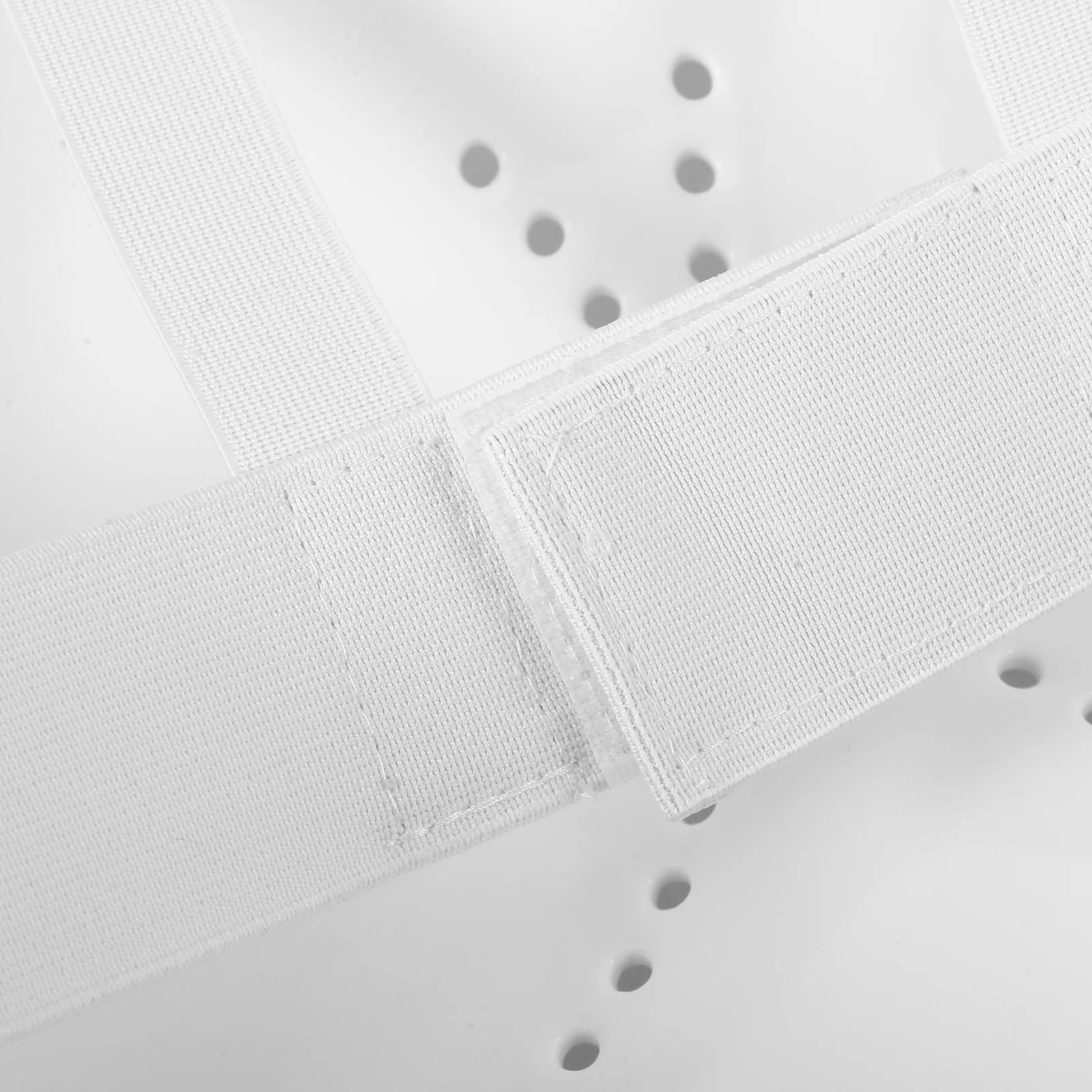 Fencing Chest Protector Guard Reusable Lightweight for Practice Comfort Sports Equipment Safe Training
Fencing Chest Protector Guard Reusable Lightweight for Practice Comfort Sports Equipment Safe Training