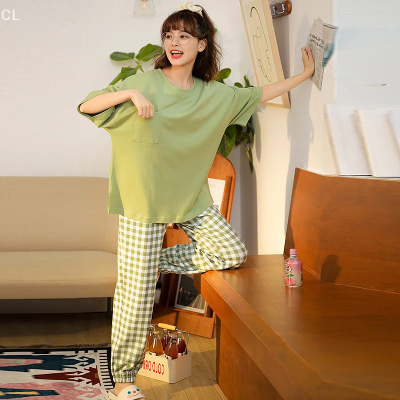 Women's Casual Thin Cute Cartoon Home Clothes Can Be Worn Outside Summer Short-sleeved Short Skirt Suit Pajamas
Women's Casual Thin Cute Cartoon Home Clothes Can Be Worn Outside Summer Short-sleeved Short Skirt Suit Pajamas