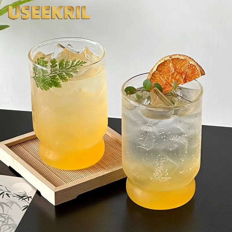 Простые чашки для вина, креативные кружки для пивных коктейлей, кружка для кофе со льдом Americano, стеклянные чашки для сосовой воды, кухонные инструменты для бара
Простые чашки для вина, креативные кружки для пивных коктейлей, кружка для кофе со льдом Americano, стеклянные чашки для сосовой воды, кухонные инструменты для бара