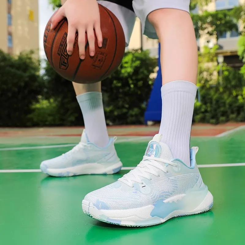 Casual Running Summer Fashion Anti-slip Hiking Mesh Sneakers Women's Men's Basketball Shoes Breathable Lightweight
Casual Running Summer Fashion Anti-slip Hiking Mesh Sneakers Women's Men's Basketball Shoes Breathable Lightweight