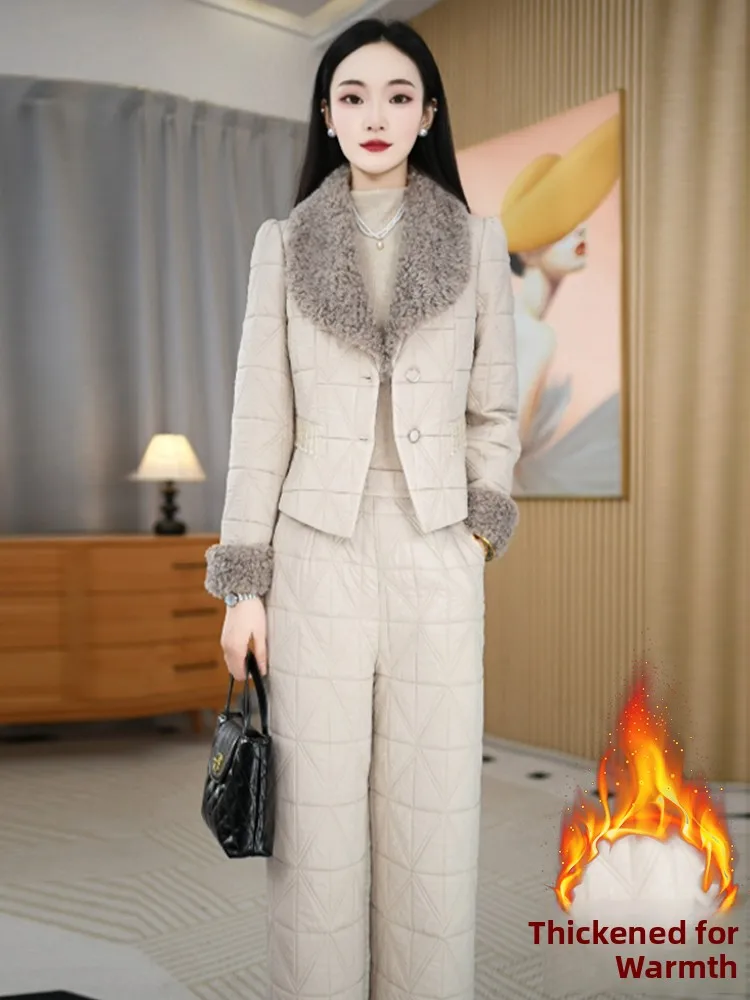 Теплая верхняя одежда Thiened, широкие брюки с высокой талией, комплект из двух предметов, зимний ансамбль Faion, женская одежда, пушистая внутренняя часть
Теплая верхняя одежда Thiened, широкие брюки с высокой талией, комплект из двух предметов, зимний ансамбль Faion, женская одежда, пушистая внутренняя часть