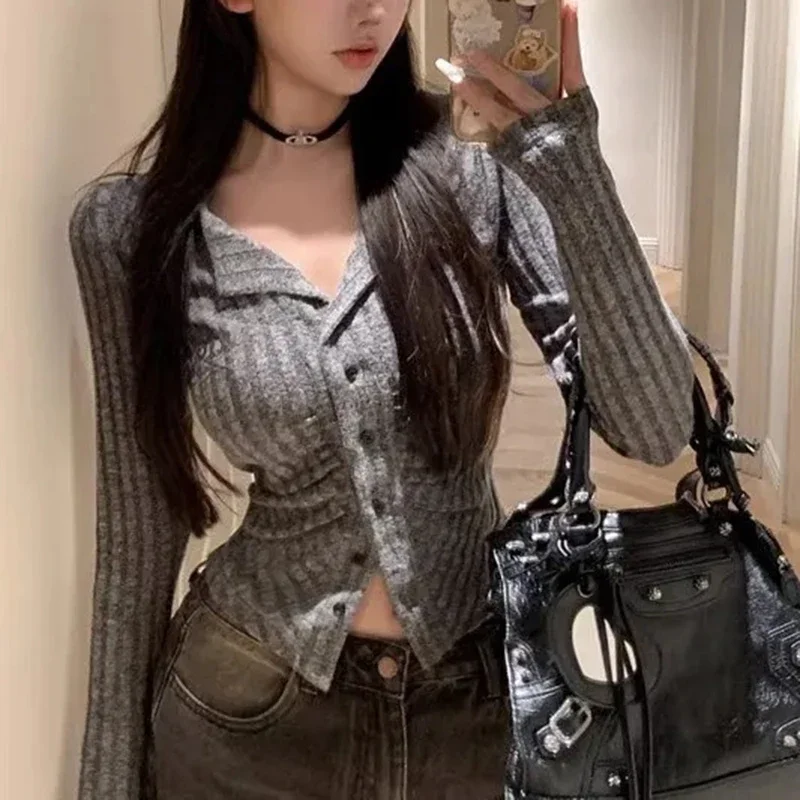 Skinny Knitted Cardigan Women Sexy Cropped Chic Vertical Pit Stripe Pleating Sweater Harajuku Y2K Fall Single-Breasted Shirt
Skinny Knitted Cardigan Women Sexy Cropped Chic Vertical Pit Stripe Pleating Sweater Harajuku Y2K Fall Single-Breasted Shirt