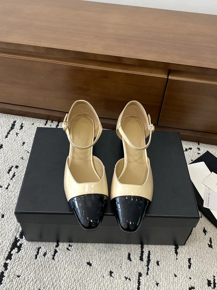 Spenneooy Autumn Winter New style Sheepskin Material Square buckle Round head Design Woman Fashion High heels
Spenneooy Autumn Winter New style Sheepskin Material Square buckle Round head Design Woman Fashion High heels