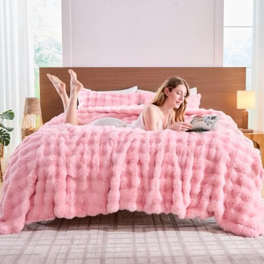 Fluffy Comforter Cover Set- Rabbit Fluff Faux Fur Duvet Cover Size Plush Fuzzy Furry Bedding Sets 3Pieces 1 Duvet Cover and 2 P
Fluffy Comforter Cover Set- Rabbit Fluff Faux Fur Duvet Cover Size Plush Fuzzy Furry Bedding Sets 3Pieces 1 Duvet Cover and 2 P