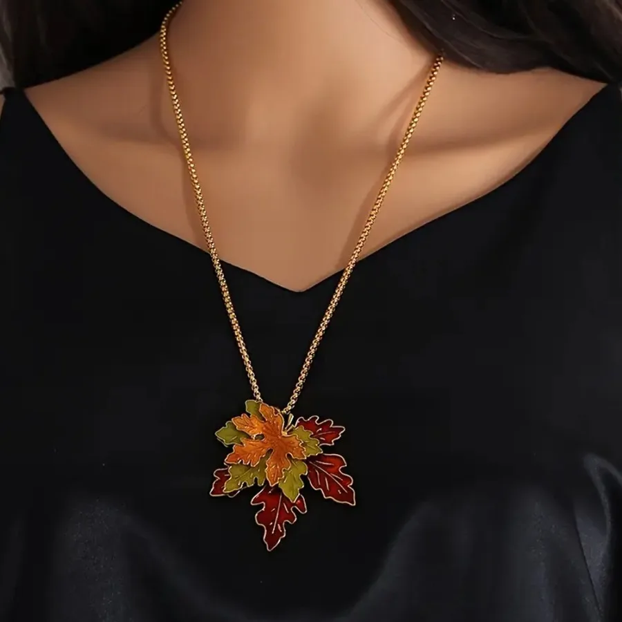 Cross-border new women's retro maple pendant necklace, nickel-chloride alloy sweater chain, suitable for daily wear or gift.
Cross-border new women's retro maple pendant necklace, nickel-chloride alloy sweater chain, suitable for daily wear or gift.