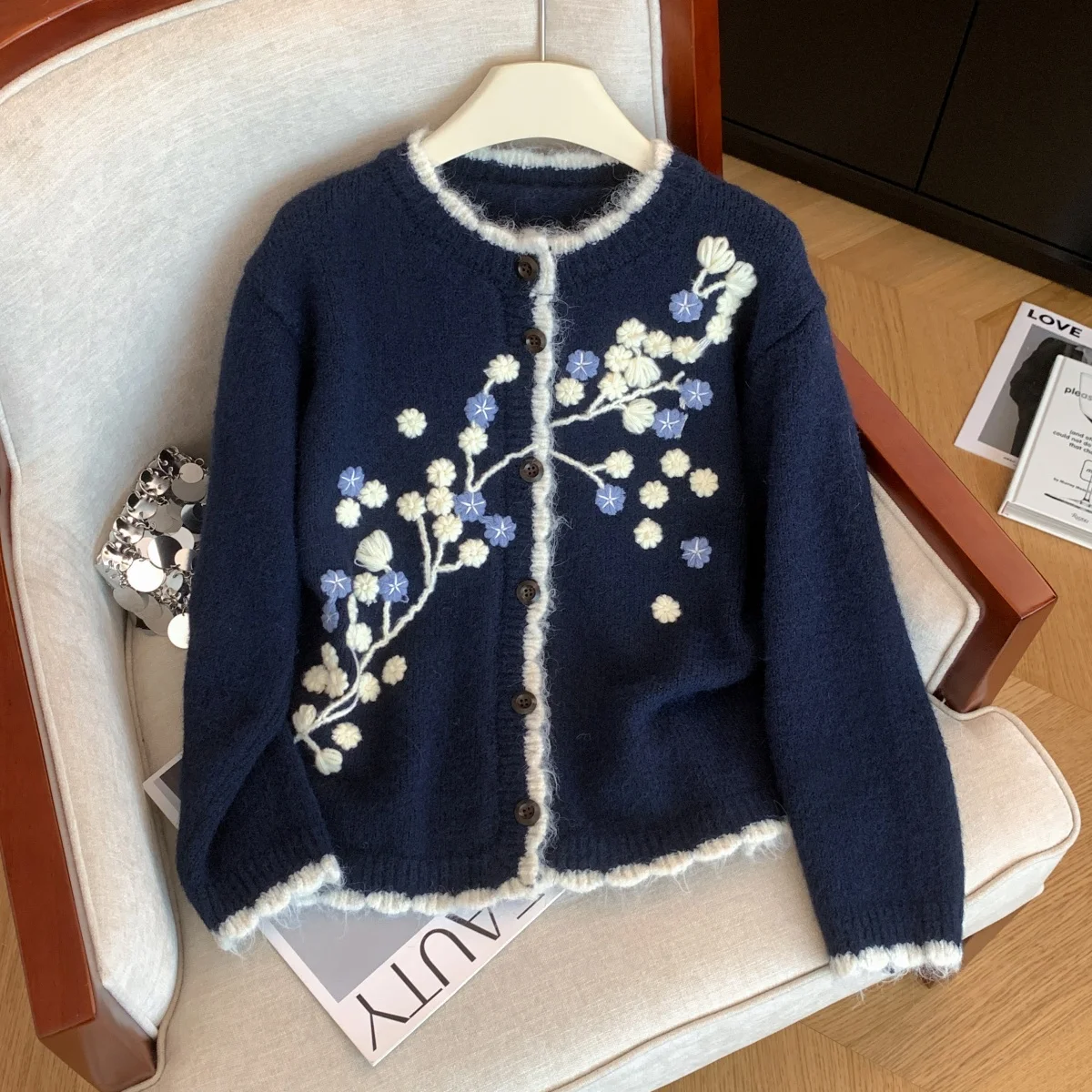 Women's Navy Embroidery Cardigan Sweater Vintage Jumper Knit Outerwear Long Sleeves Cashmere Sweater Autumn Winter 2000s Clothes
Women's Navy Embroidery Cardigan Sweater Vintage Jumper Knit Outerwear Long Sleeves Cashmere Sweater Autumn Winter 2000s Clothes