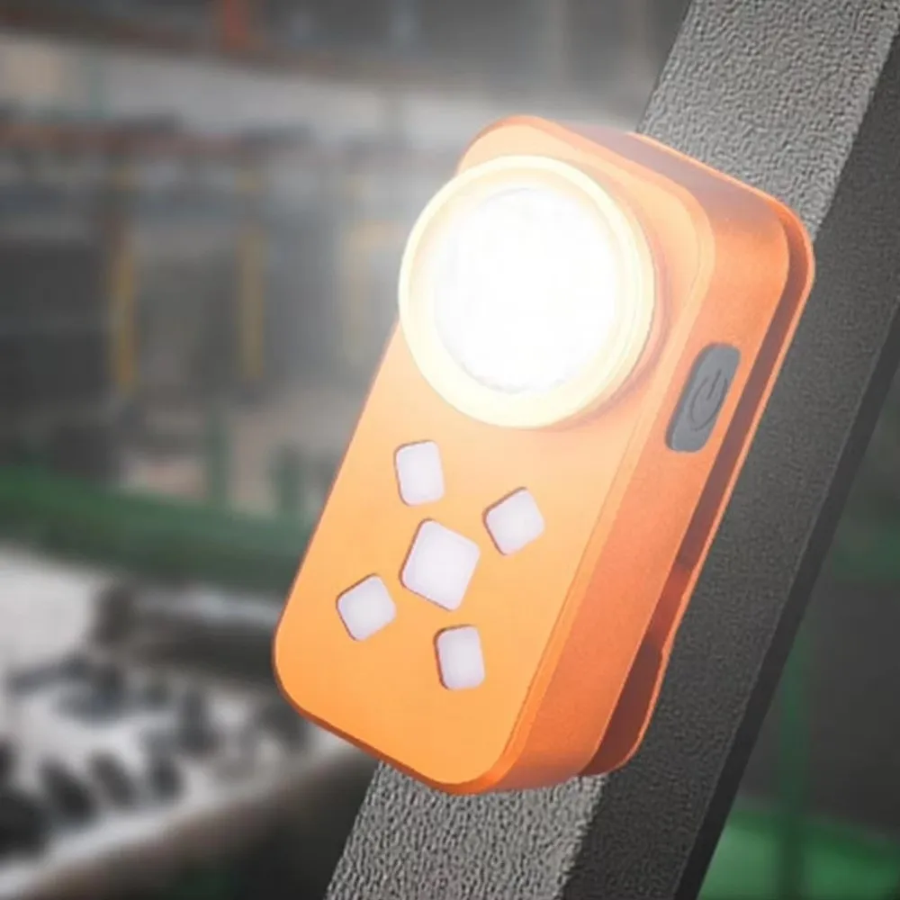 Waterproof LED Clip Flashlight Dual-Light Source USB Rechargeable Magnetic Clip Light Magnetic Clip Aluminum Alloy Warning Lamp
Waterproof LED Clip Flashlight Dual-Light Source USB Rechargeable Magnetic Clip Light Magnetic Clip Aluminum Alloy Warning Lamp
