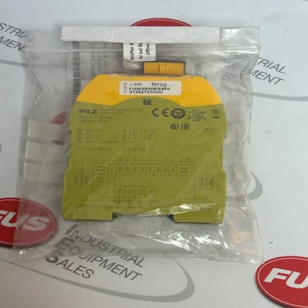 M Ef 8d14do Safety Module Id No: 772142 Brand New Original Spot Plc
M Ef 8d14do Safety Module Id No: 772142 Brand New Original Spot Plc