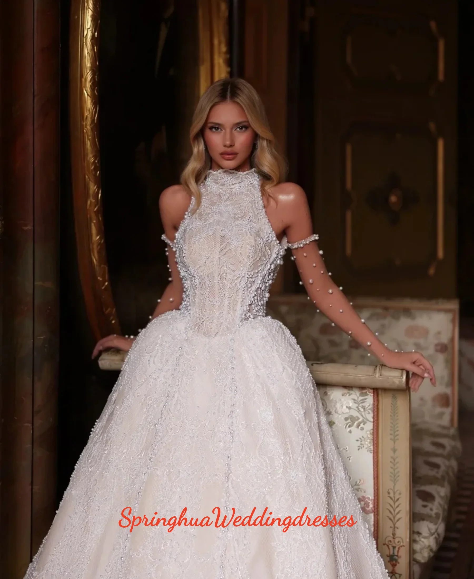 Customized Modern High Neck Wedding Dresses Pearls Beading Bridal Gowns A Line Backless Princess Sweep Train Vestidos De Novia
Customized Modern High Neck Wedding Dresses Pearls Beading Bridal Gowns A Line Backless Princess Sweep Train Vestidos De Novia