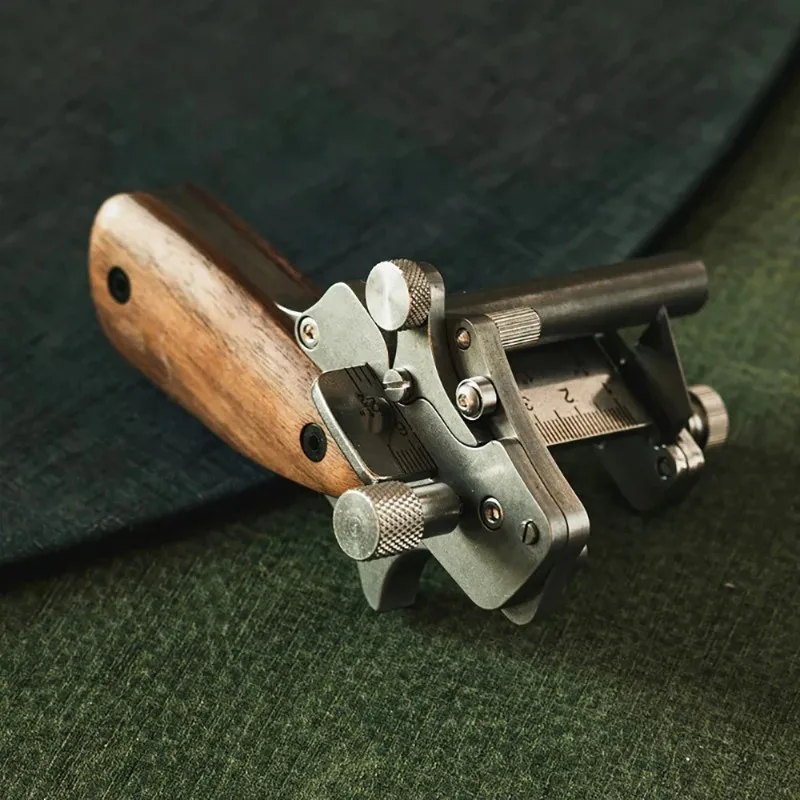 Leather Strip Cutter Roller Type Leather Craft Belt Cutting Tool with Metric-Inch Double Scale 10-60MM Adjustable
Leather Strip Cutter Roller Type Leather Craft Belt Cutting Tool with Metric-Inch Double Scale 10-60MM Adjustable