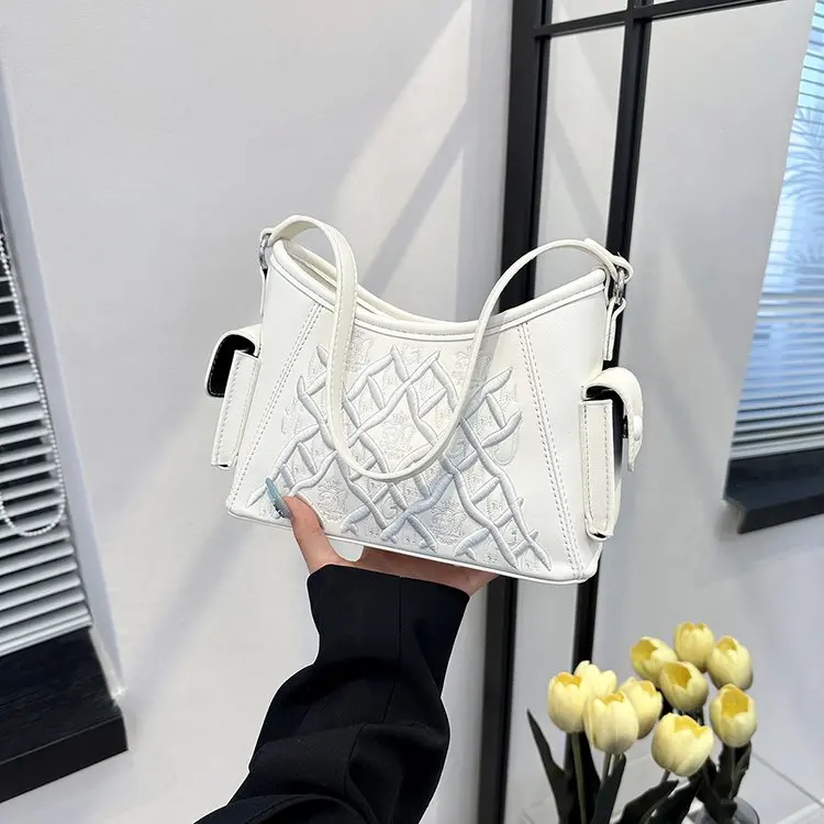 Новинка 2026: Женская сумка через плечо однотонного цвета, винтажная, модная, универсальная, для повседневного использования, с текстурной отделкой
Новинка 2026: Женская сумка через плечо однотонного цвета, винтажная, модная, универсальная, для повседневного использования, с текстурной отделкой