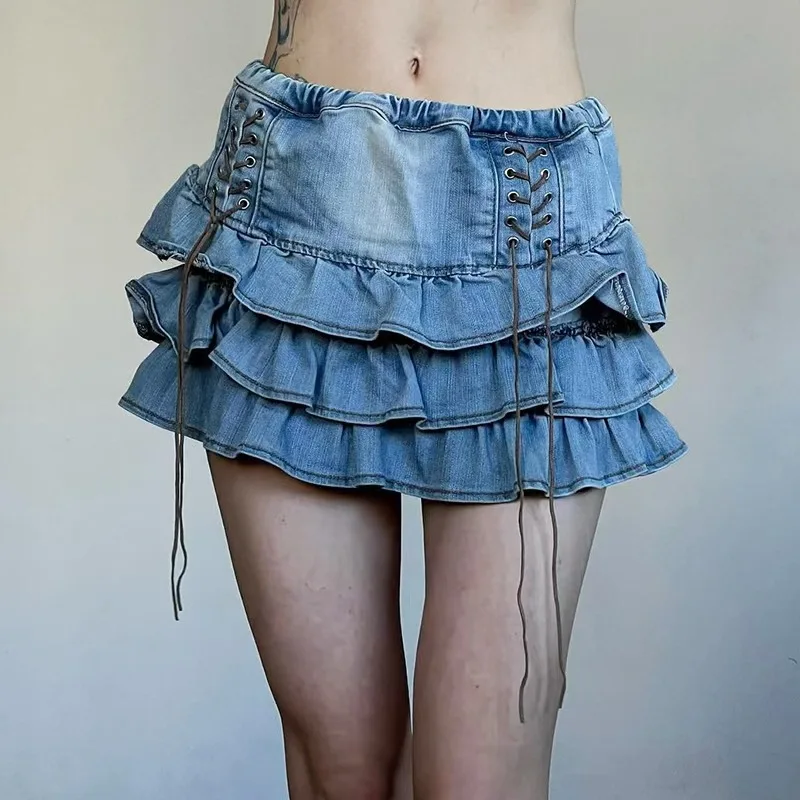 American Retro Lace-up Denim Skirt, Sweet and Spicy, Low-waisted A-line Half-body Skirt, Niche Gradient Color Short Cake Skirts
American Retro Lace-up Denim Skirt, Sweet and Spicy, Low-waisted A-line Half-body Skirt, Niche Gradient Color Short Cake Skirts