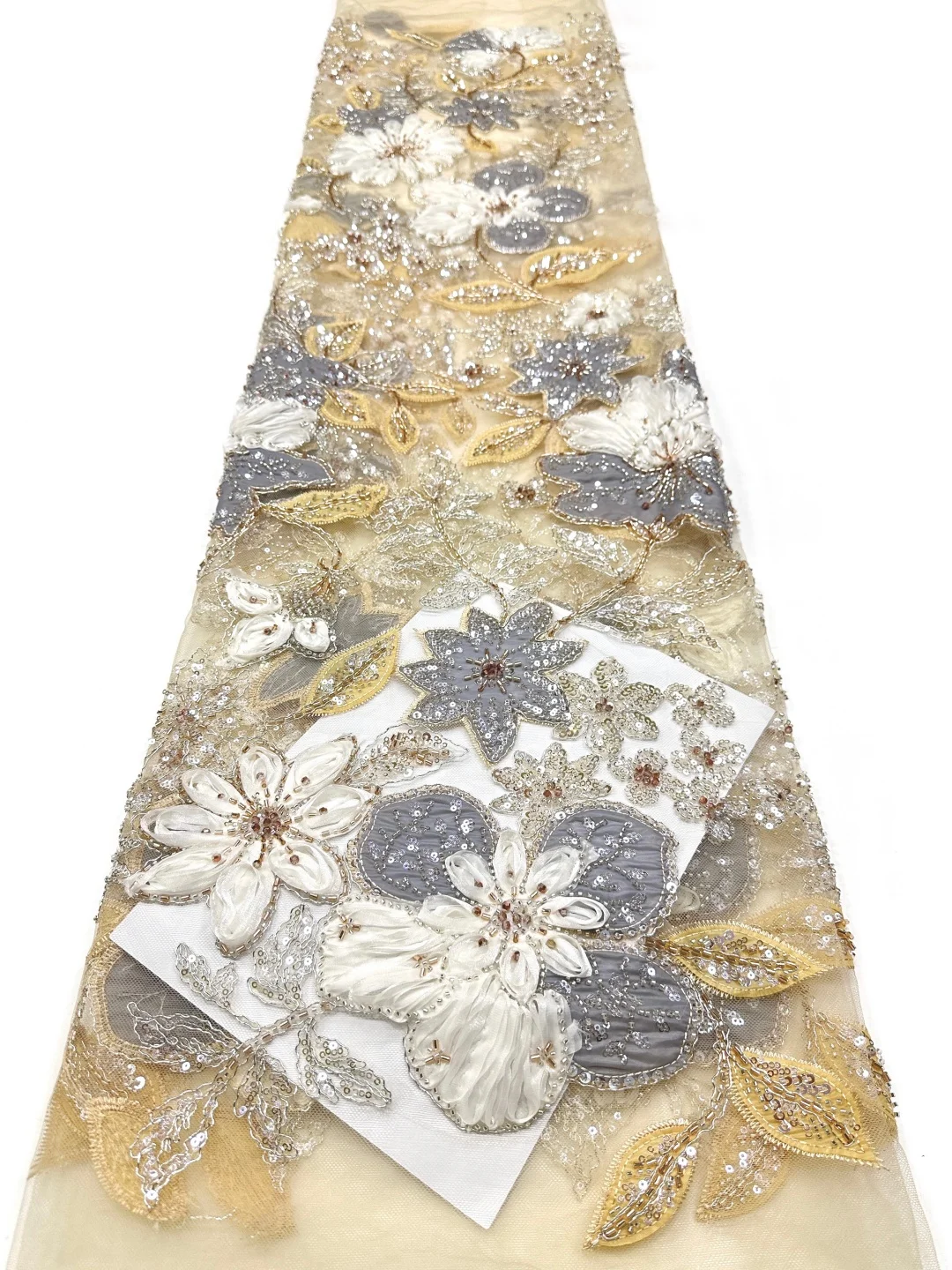 African Lace Fabric 2026 High Quality French 3D Flower Sequins Embroidery Lace Beads Tulle Lace Fabric For Party Dresses 5 Yards
African Lace Fabric 2026 High Quality French 3D Flower Sequins Embroidery Lace Beads Tulle Lace Fabric For Party Dresses 5 Yards