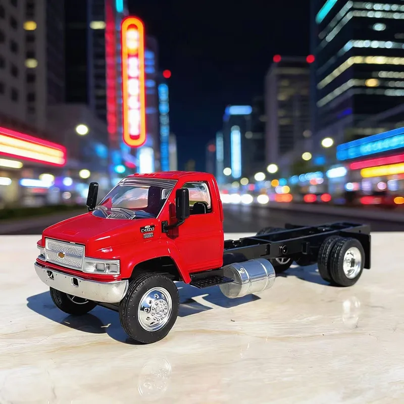 Новая коллекционная модель грузовика Chevrolet 1:43 с высокой степенью детализации, литая под давлением, с модифицированными аксессуарами, украшение, подарок на день рождения для детей
Новая коллекционная модель грузовика Chevrolet 1:43 с высокой степенью детализации, литая под давлением, с модифицированными аксессуарами, украшение, подарок на день рождения для детей